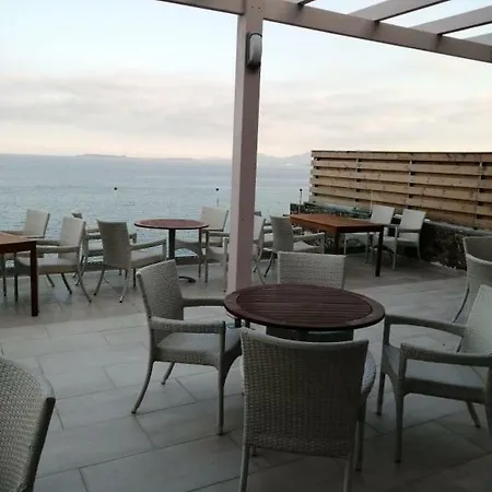Hotel Homeric Hymns